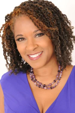 TKeyah Crystal Keymáh